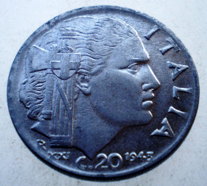 1.794 ITALIA WWII VITTORIO EMANUELE III 20 CENTESIMI 1943 R MAGNETIC
