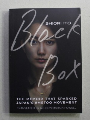 BLACK BOX by SHIORI ITO , THE MEMOIR THAT SPARKED JAPAN &amp;#039;S # METOO MOVEMENT , 2021 foto