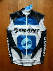 Vesta ciclism Giant Bicycles Windshell (protectie vant) Made in USA; marime M foto