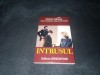 ERICH SEGAL - INTRUSUL