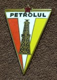 Placheta - emblema metal - PETROLUL PLOIESTI (anii`60) - dimensiuni mari 6x4.5 cm