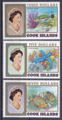 DB1 Fauna Marina Ins. Cook 1993 Pesti 3 v. MNH foto