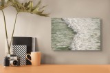 Tablou Canvas, "Valurile mării sub soarele bl&acirc;nd", Valuri, Spumă, Ocean, Mișcare, Verde, Natură, Apă, Energie, 39 x 26 cm, CMCLASS