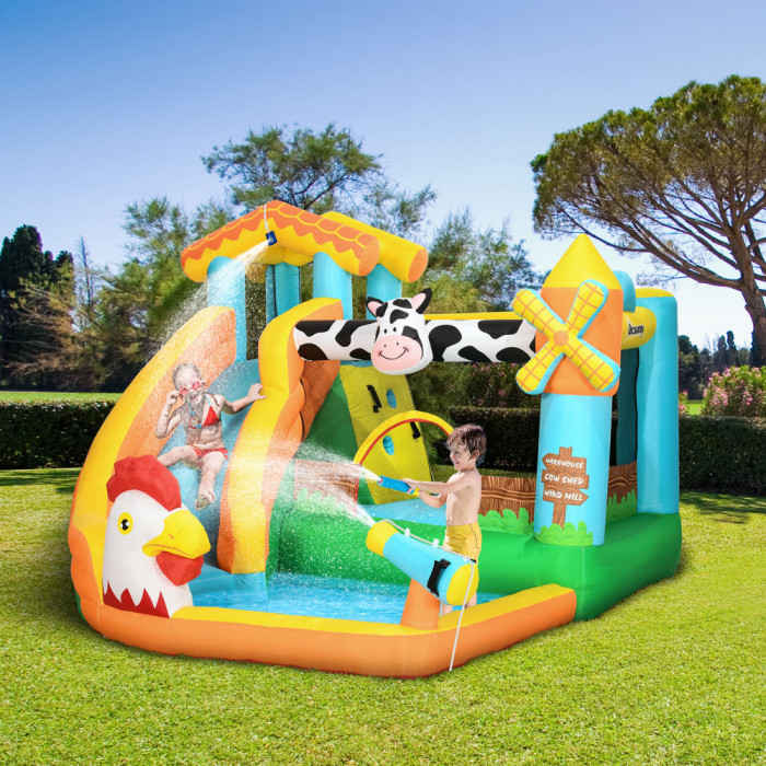 Outsunny 5 in 1 Castel gonflabil pentru copii Casa gonflabila in stil de ferma cu tobogan, trambulina, piscina, pistol cu apa, perete de catarare cu c