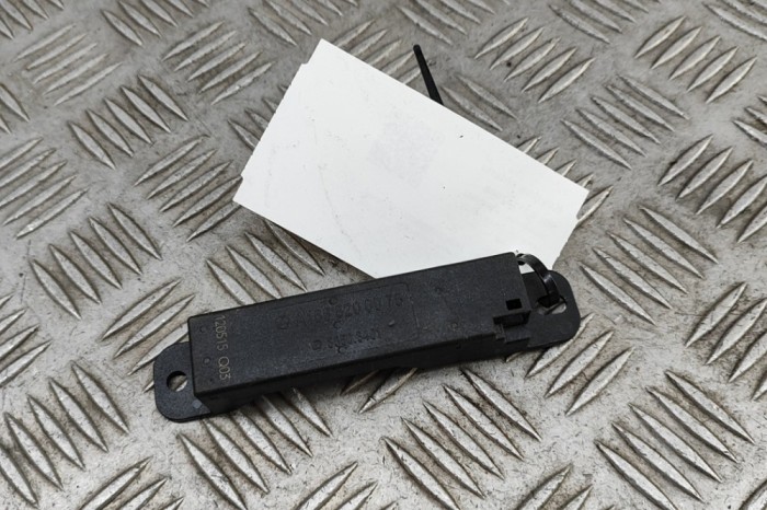 Antena Keyless Entry MERCEDES-BENZ M W166 2012 OEM: A1668200075 31147048
