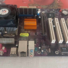 Placa de Baza AMD Socket A - 462 - ECS - K7VTA3 KIT + CPU 2000 +cooler +512rami