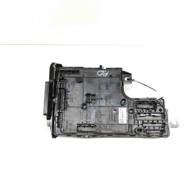 Modul de confort TESLA MODEL Y 2022 OEM: 1657650-39-A,1497848-00-E,1670977-00-A 23791876 foto