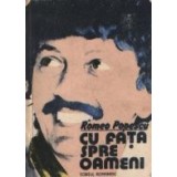 Cu fata spre oameni