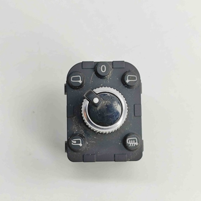 Comutator de reglare oglinda AUDI Q5 FY 2021 OEM: 4M0959565Q | 29393334