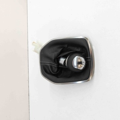 Nuca schimbător de viteze FORD PUMA J2K, CF7 2022 OEM: L1TR-7P002-KB,M1BR-7217-FA 29947402 foto