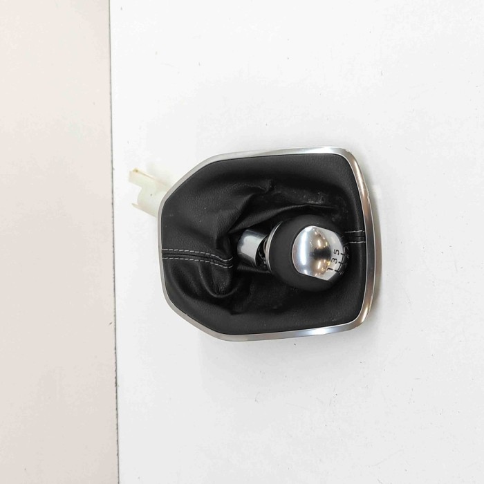 Nuca schimbător de viteze FORD PUMA J2K, CF7 2022 OEM: L1TR-7P002-KB,M1BR-7217-FA 29947402