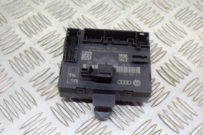 Modul de control ușă dreapta față AUDI A5 Sportback 8TA 2014 OEM: 8T0959793Q,P10093882,8T0959793F | 12089683