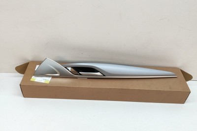 Ornament panou ușă dreapta față BMW 5 G30 2016 OEM: 7488594,51417488594 30485103 foto