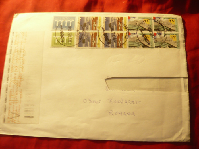 Plic francat cu 31 timbre Olanda 2010