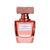 Cumpara ieftin Parfum Giordani Gold Essenza Blossom, Oriflame, 50 ml