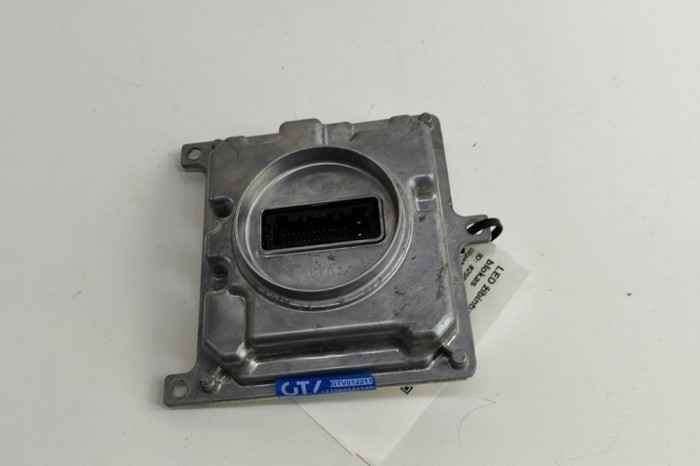 Unitate de control lumini LED MAZDA CX-30 DM 2023 OEM: DPTJ-67890,W003T39372 29831508