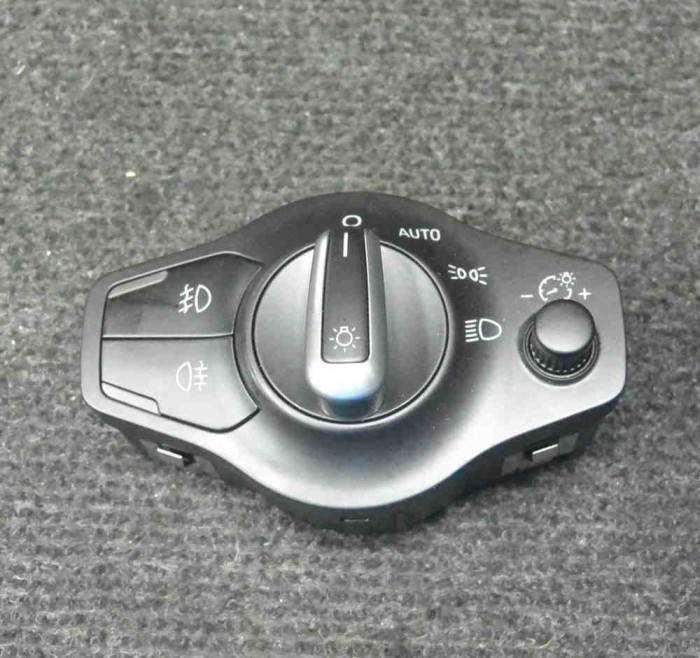 Modul de control comutator faruri AUDI Q5 8R 2015 1950377