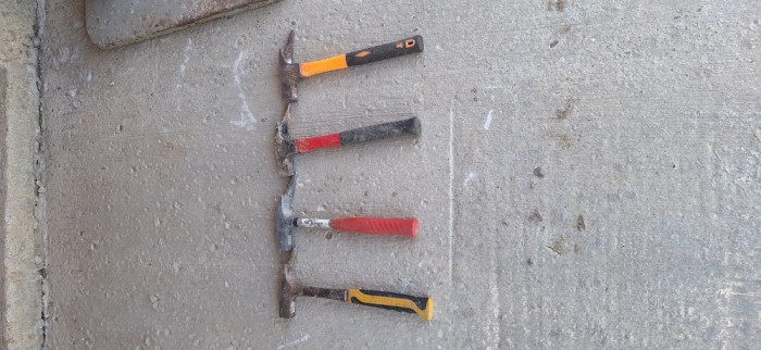 Ciocane cu colt