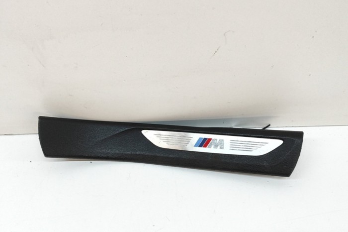 Ornament prag dreapta spate BMW X5 F15, F85 2014 OEM: 7284580 31384252