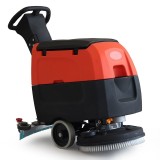 Masina pentru spalat si aspirat pardoseli SWISSVAC SB460W cu tractiune mecanica, productivitate 1.800 mp/h, tensiune 24V