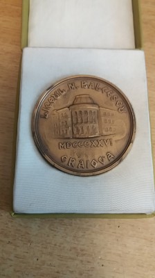 QW4 13 - Medalie - tematica invatamant - Liceul Nicolae Balcescu Craiova - 1966 foto