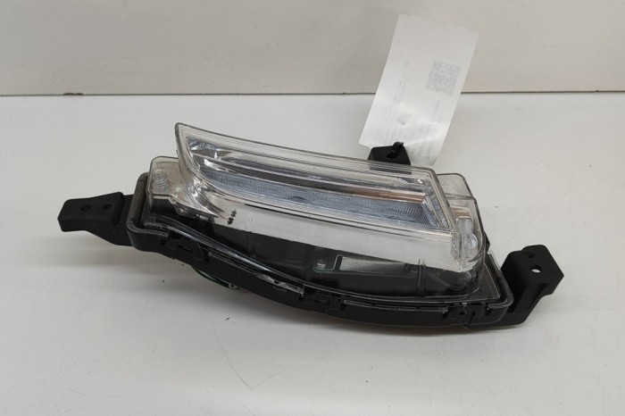 Proiector suplimentar st&acirc;nga față SUZUKI VITARA LY 2023 OEM: 36584-54P00 29773670