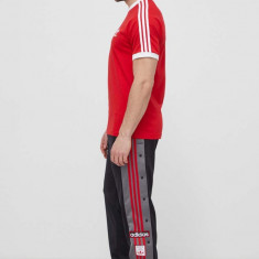 adidas Originals pantaloni de trening culoarea negru, cu imprimeu IM8222