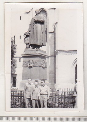 bnk foto Sibiu - Monumentul lui Georg Daniel Teutsch foto