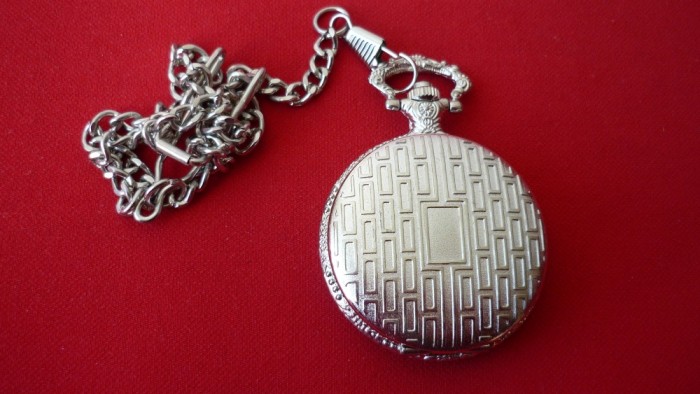 CEAS DE BUZUNAR QUARTZ NEFOLOSIT