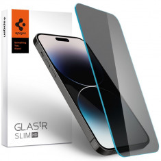 Folie de protectie Spigen Glas.TR Slim pentru Apple iPhone 14 Pro Privacy