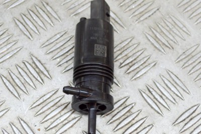 Motor rezervor lichid de parbriz TESLA MODEL 3 2018 OEM: 1110164-00-B 15025037 foto
