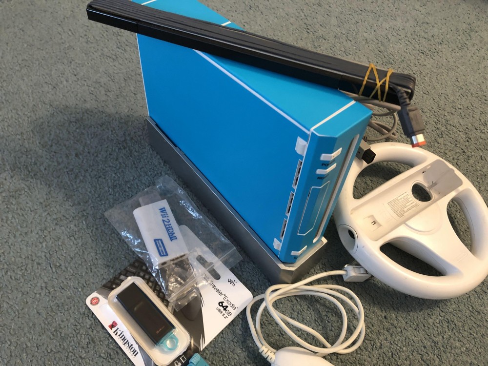 Consola Nintendo Wii Modata (50 Jocuri), Maneta, Nunchuck, Volan