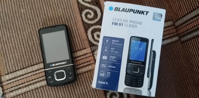 Vand telefon german Blaupunkt FM01 Slider foto