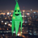 Decoratiune luminoasa de Halloween - Fantoma - Verde - 10 LED-uri colorate - De agatat - 2 x 2032 -