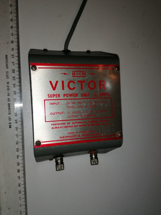 transformator victor super power unit 2 1/2 amps HAMMANT &amp; MORGAN