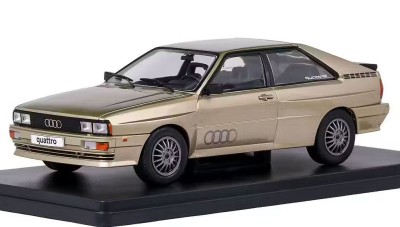 Macheta Audi Quattro 1981 bej metalic gold - Whitebox 1/24 foto