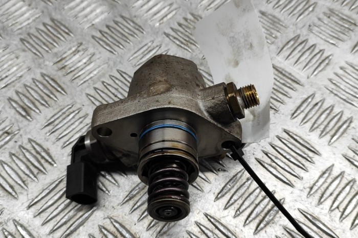 Pompa de combustibil VW GOLF VII 5G1, BQ1, BE1, BE2 2015 OEM: Hatchback | 24779038