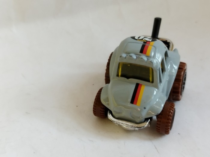 bnk jc Hot Wheels 2021 - '70 Volkswagen Baja Bug - 033/250