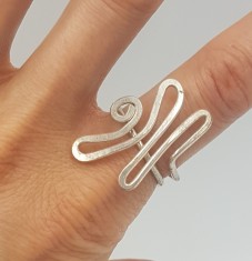 Superb inel vintage manufacturat din argint model ajustabil