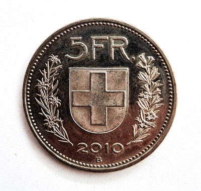 moneda ELVETIA 5 Franci 2010 km # 40a tiraj mic foto