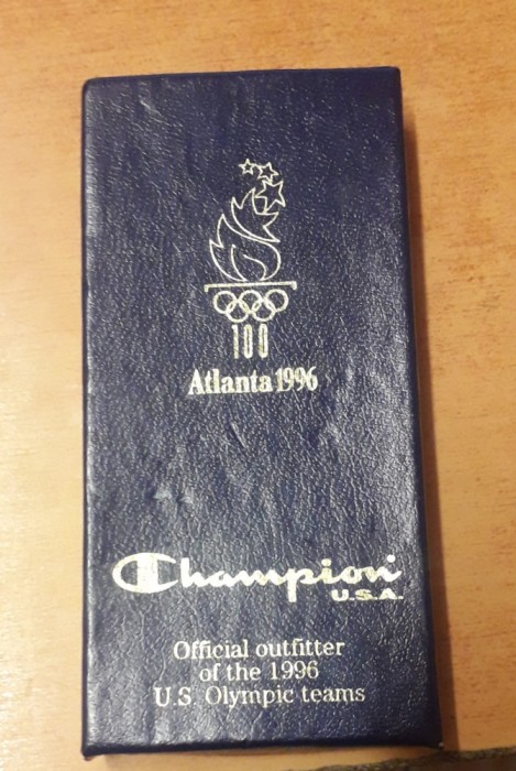 AMS# - LOT DE 2 INSIGNE PIN - OLIMPIADA ATLANTA 1996 IN CUTIE