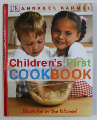 CHILDREN&amp;#039; S FIRST COOKBOOK by ANNABEL KARMEL , 2005 foto