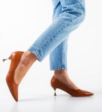 Cumpara ieftin Pantofi dama Trois Camel