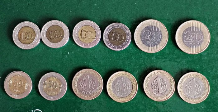 Lot 12 monede staine Ungaria / Turcia circulate ani diferiți conform foto L12