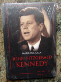 John Fitzgerald Kennedy - Marilena Gala, Litera