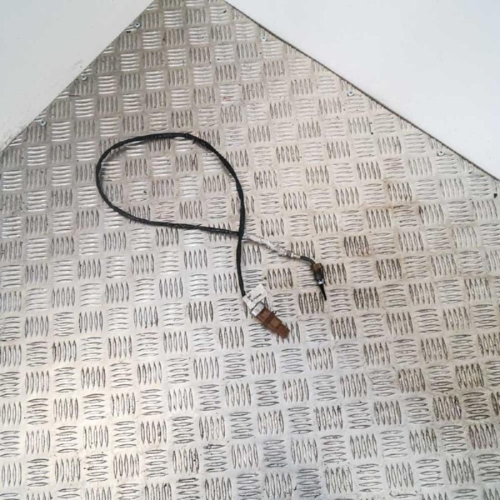 Senzor de temperatură AUDI Q5 8R 2016 OEM: 04L919529E | 2300283