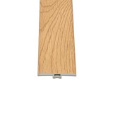 Profil T Tranzitie Parchet SPC Stejar Gibson 2400x45x6 mm. Acoperire rosturi pardoseala. Montaj facil. Rezistent uzura. Maro/Bej