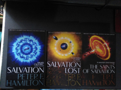 Peter F. Hamilton - Salvation Trilogy foto