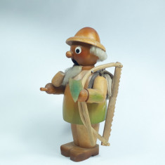 m Figurina de lemn padurar, lucrata manual