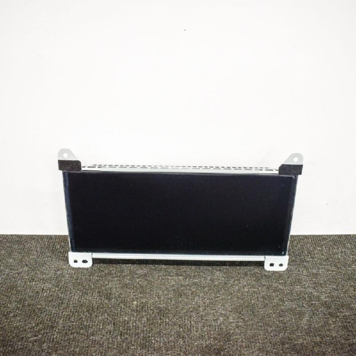 Ceas de bord TESLA MODEL X 2016 OEM: 1004788-00-F 10044635